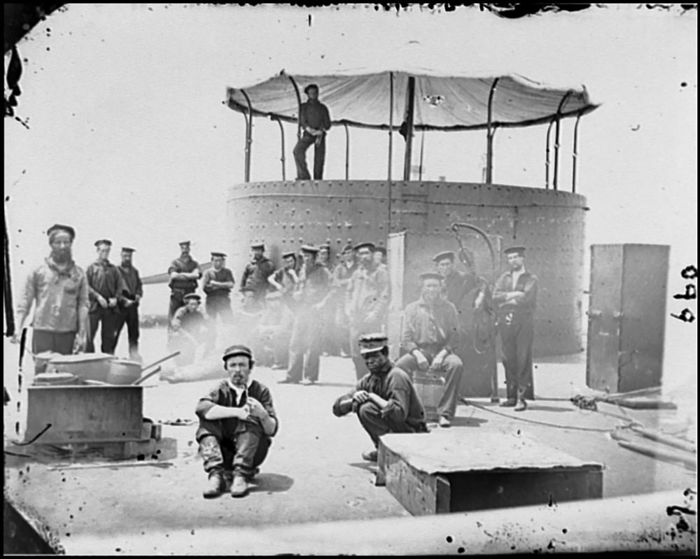 crew of the uss monitor on the deck